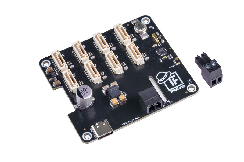 Tinkerforge HAT Brick (angle view)